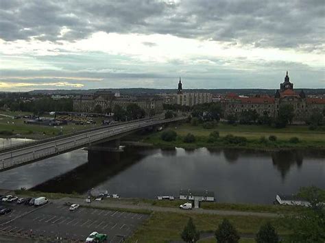 Webcam Hotel am Terrassenufer, Dresden, 113m